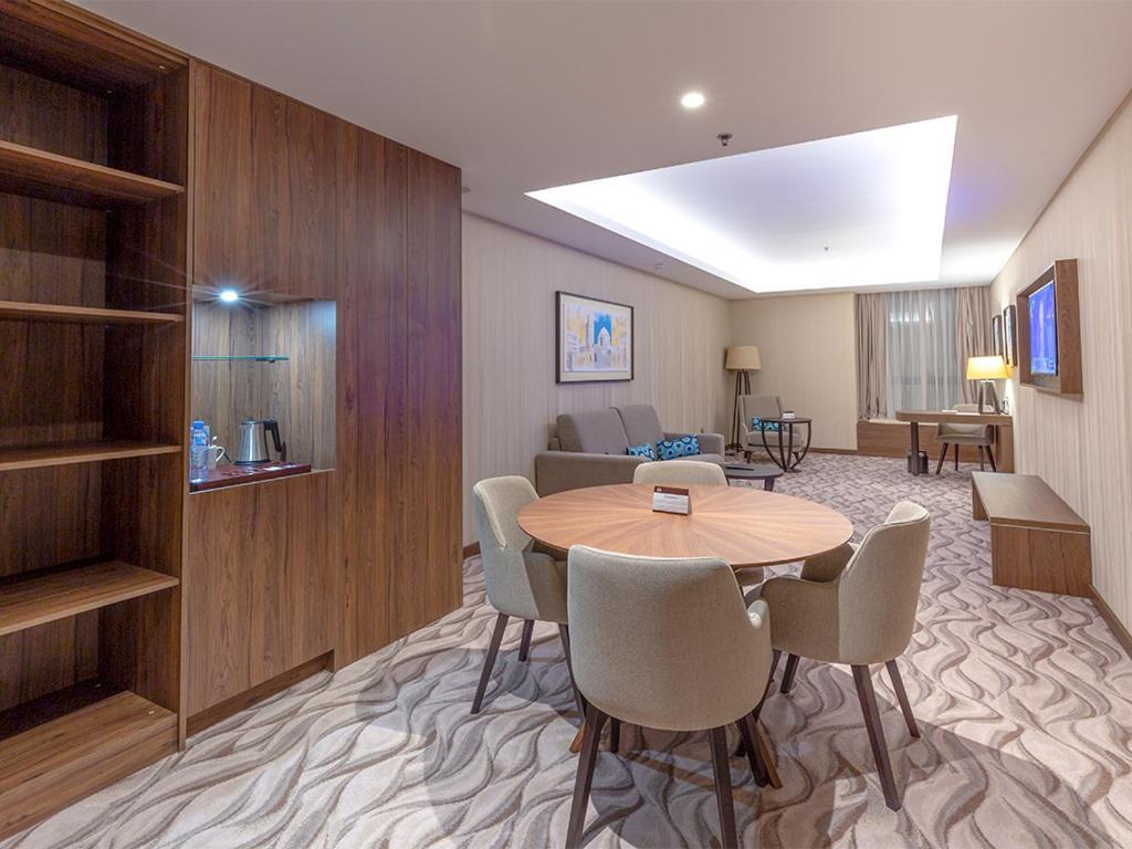 Es Senia Az Hotels Grand Oran מראה חיצוני תמונה